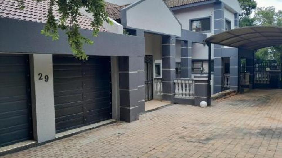The Mansion Lodge