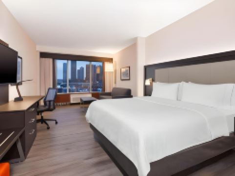 Holiday Inn Express & Suites JERSEY CITY - HOLLAND TUNNEL by IHG