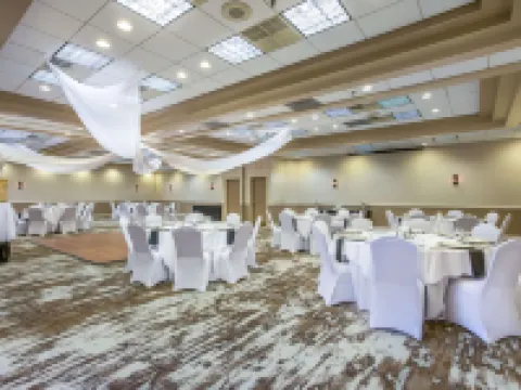 Burrstone Inn, Ascend Hotel Collection Hotels in Utica