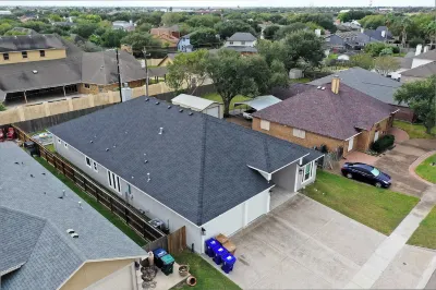 Graford by Avantstay Hot Tub, Firepit, Mini Putt Hotels near Diamond Plaza