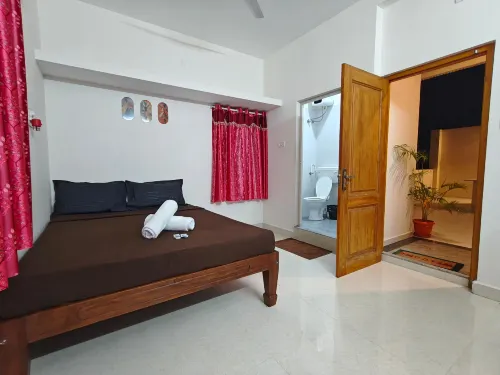 Stellar Stays Hotel di Periyamudaliyar Chavadi