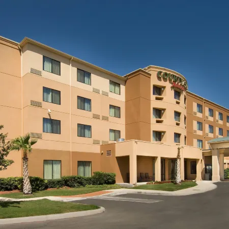 Courtyard by Marriott San Antonio Lackland