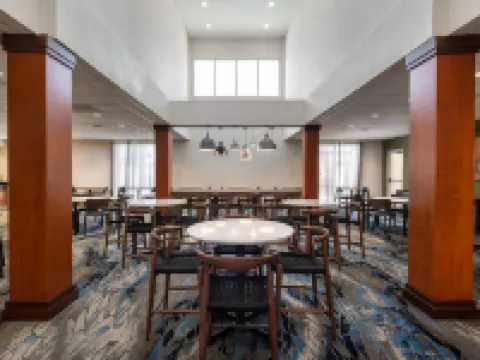 Fairfield Inn & Suites Visalia Tulare Hotels in Tulare