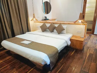 Tiger N Woods Hotels near Pench Tiger Reserve