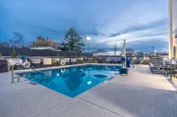 Hampton Inn Milledgeville Hotels in Milledgeville