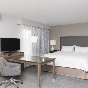 Hampton Inn & Suites Michigan City Отели в г. Кулспринг Тауншип