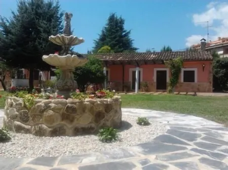 Los Sotillos for 14 people