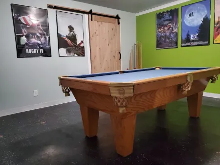 Your Ultimate Historic Mountainside Retreat in Jerome! Отели в г. Джером