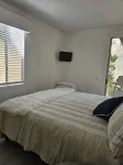 BEAUTIFUL, AFFORDABLE INDIAN WELLS CONDO, HEATED POOLS AND SECURITY GATE STAFFED