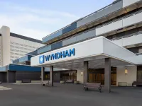 Wyndham Edmonton Hotel and Conference Centre Hotels near Old Strathcona