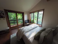 Private oasis on 12acre estate 15min to Keuka Lake