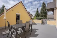 Newly renovated vacation apartment with terrace in a central location in Friedrichshafen