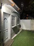 Maisonnette Calme et Indépendante Hôtels à proximité de : Lindbergh Le Garçon et l'Homme