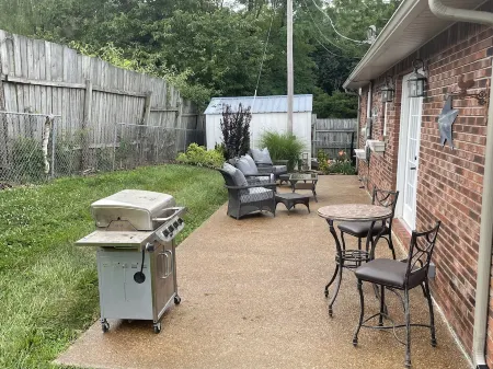 “Red’s House” located in Oneida city limits