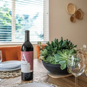Wine Country Farmhouse with Fire Pit & BBQ near Napa, San Francisco & Sacramento