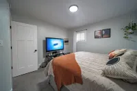 Home for the Holidays! Huge Kitchen, Private Hot Tub, Games & Cozy Fireplace! فنادق في برايس