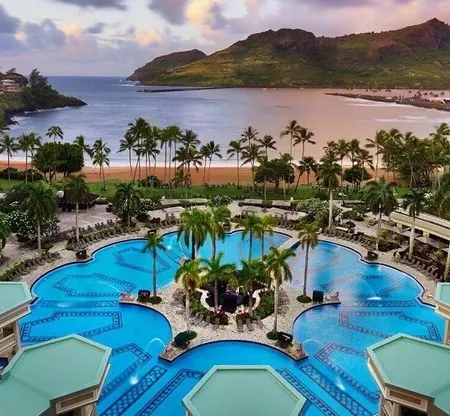 Modern Oceanfront Resort Living. Luxury Oceanfront Bedroom Suites. Sleeps 10!