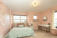 Luxury Spa and Wellness Retreat near Outlet Mall! Hotels near Nebraska Crossing