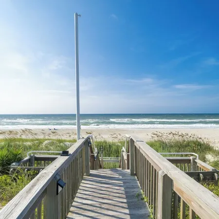 Oceanfront Updated 5BR Duplex. Dog friendly!