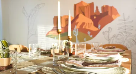 Saguaro Spa Retreat: Heated Pool, Spa, Golf, Pool Table, Massage Chair,Sleeps 14 Отели рядом с достопримечательностью «Commemorative Air Force Museum»