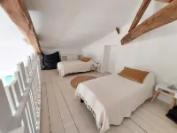 Gîte de Charme, 2 à 4 Personnes, Dans Parc Avec Piscine