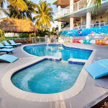 Beach House, Waterfront, Sombrero Beach, Florida Keys Rental, Private Pool, Dock