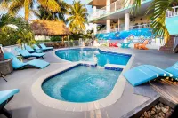 Beach House, Waterfront, Sombrero Beach, Florida Keys Rental, Private Pool, Dock