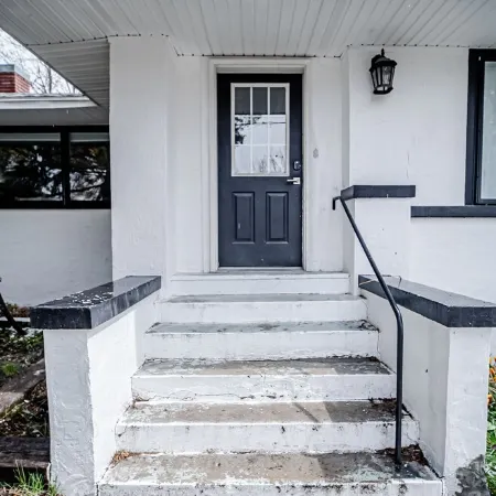 Newly renovated farmhouse!