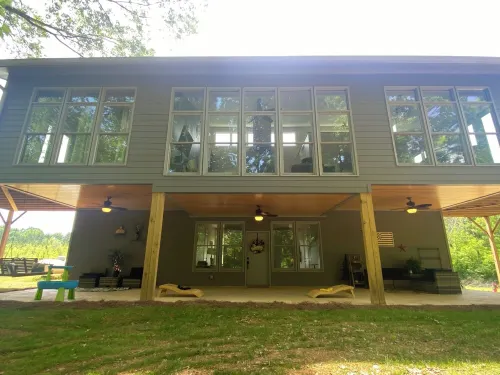 On the River Off the Grid: A Barndominium with River views!!!