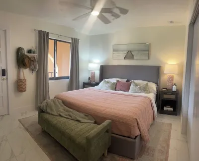 Waterfront Condo on Lemon Bay, Steps from Beach - Pool, Boat Dock