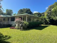 Hawi Hideaway, quiet home in small country town Hotel in zona Kohala Zipline