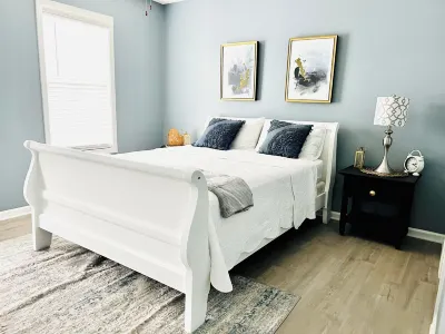 Keep it simple at this pet friendly and centrally-located place. Hotels near St. Julia AME Zion Church