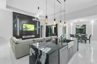 Ultra Modern Home w Heated Salt water Pool pet friendly