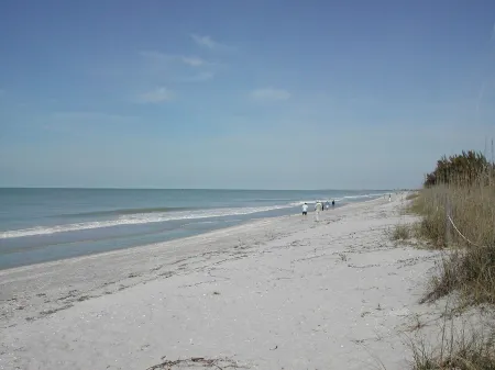 Captiva Mermaid Pool House - Beachside of Village Center