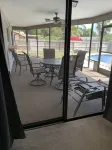 3-bedroom vacation home just 10 minutes from Honeymoon Island - Heated Pool