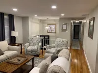 World Cup 2026. Newly Renovated 3 Bed/2 Bath Close to Boston, Gillette & Trains. Hotels in Canton