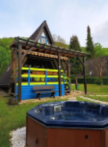 In the Heart of the Altmühltal Near Kratzmühlsee