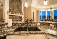 Private Pool & Spa, Outdoor Kitchen, Boat Ramp, Great Views & Flat Lot