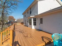 King Bed Near Lake Willastein Park Hotels in Maumelle