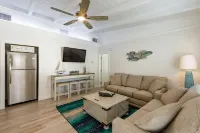 Entire home near the beach with pool and spa access! Great for larger families!