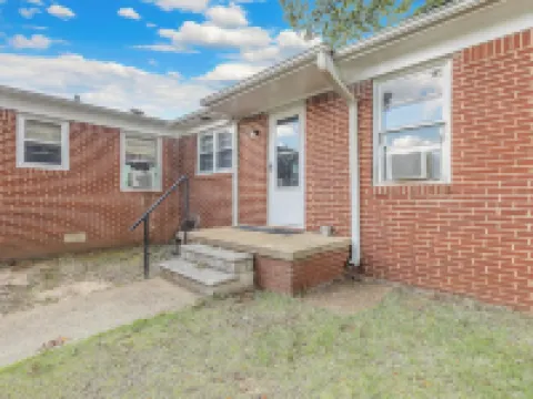 Boat Parking & Shore Power, Dog-Friendly Duplex, Fenced Yard Near Pickwick Lake Hotels in Colbert County
