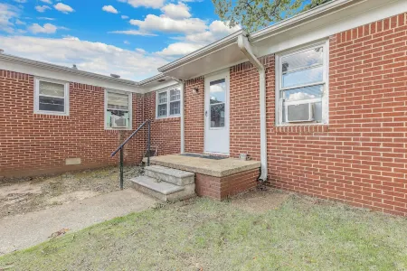 Hatch Haven, by ReNew Rentals, WiFi, and Dogs Welcome