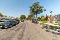 Residential home with Yard Perfect for Monthly Stays