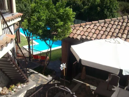 SOLE E LUNA villa with pool at the foot of Mount Etna between Catania  Taormina