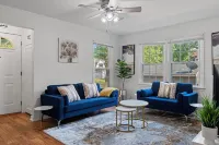 Tranquil 2-bedroom house with a massage chair and a multi-purpose 3rd room