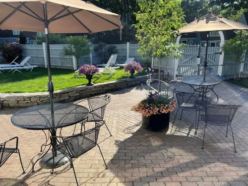 Newly Renovated Loft Villa at Norwich Spa, minutes to Mohegan Sun