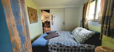 Charmant Cottage, 2 Chambres, 80m2 en Petite Camargue