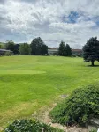 GOLF COURSE GETAWAY!