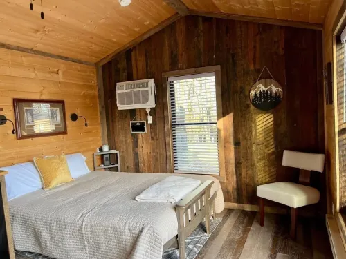 Table Rock Tiny Homes Rock Creek Cabin
