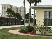 Cozy Low Rate-WalktoBeach Townhouse-Unit#1 Quoted-1Bd/1ba/LR/ Full Kitchen-Wifi 데이터나 비치 쇼어스 호텔